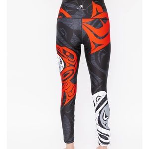No-Mi-No-U leggings